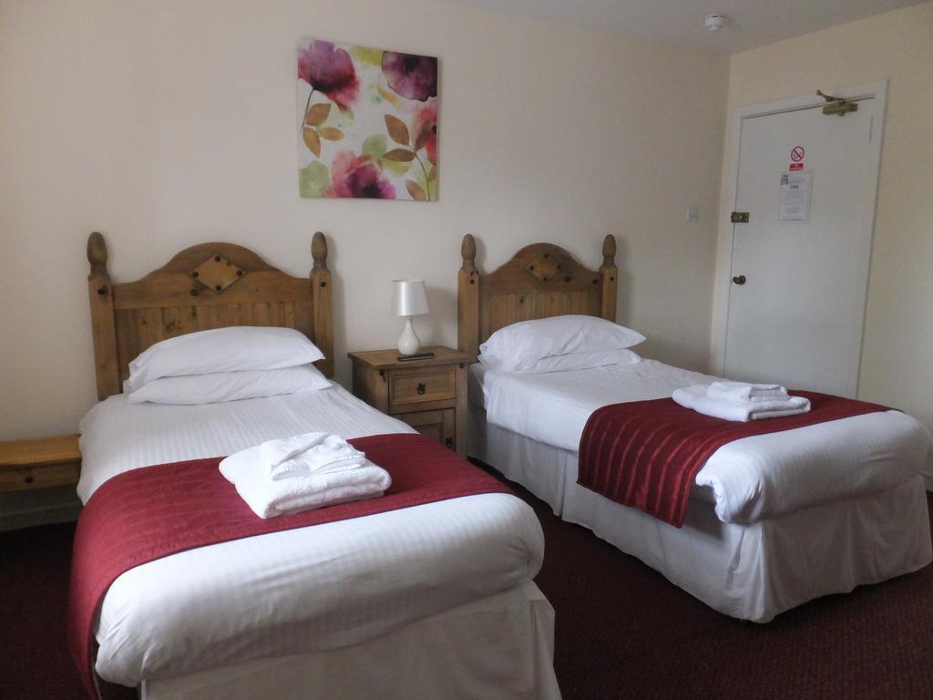 Novar Arms Hotel Evanton Zimmer foto